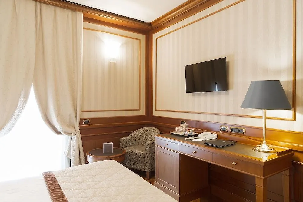 Hotel Manzoni Mailand