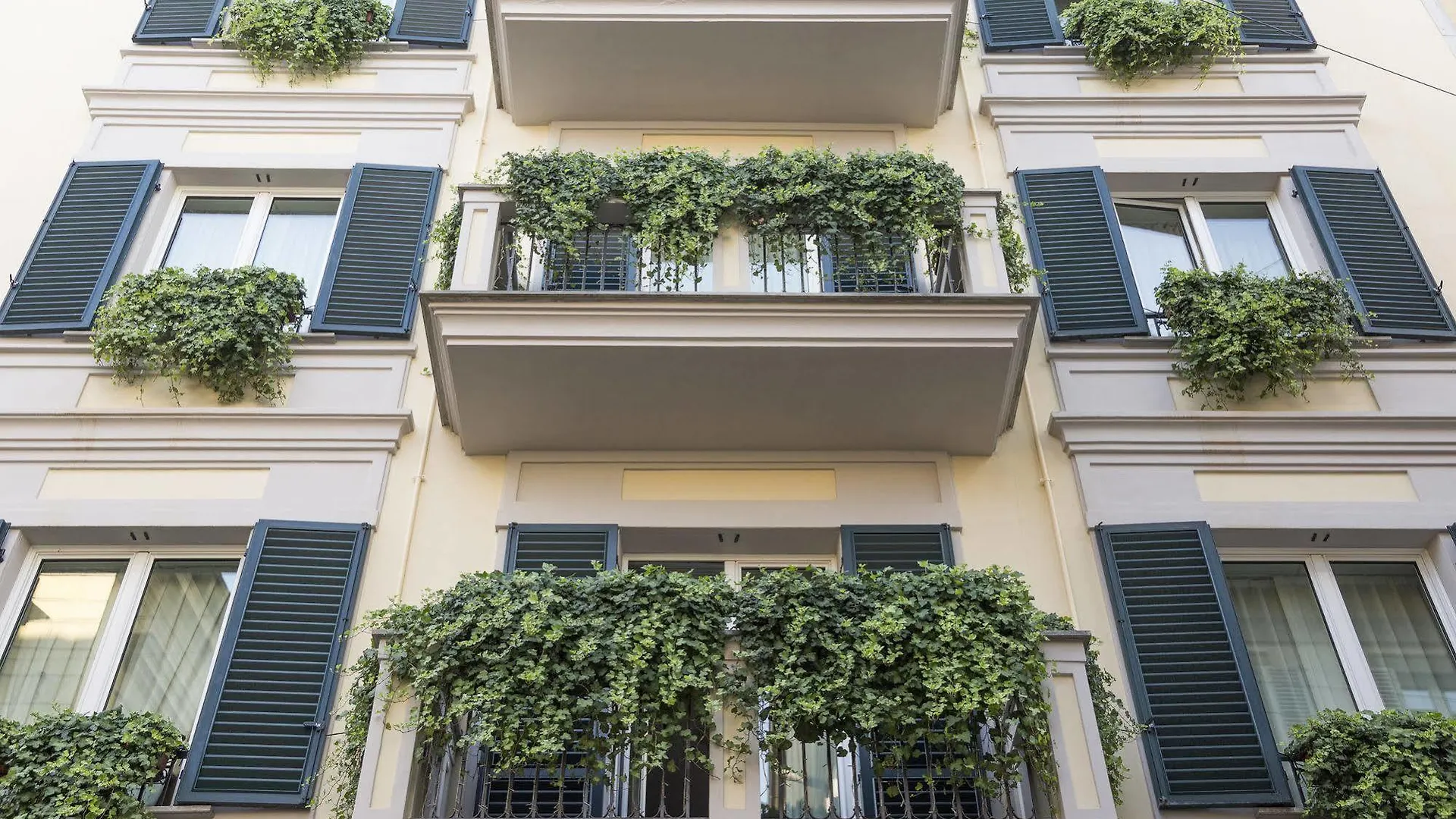Hotel Manzoni Mailand 4*,  Italien